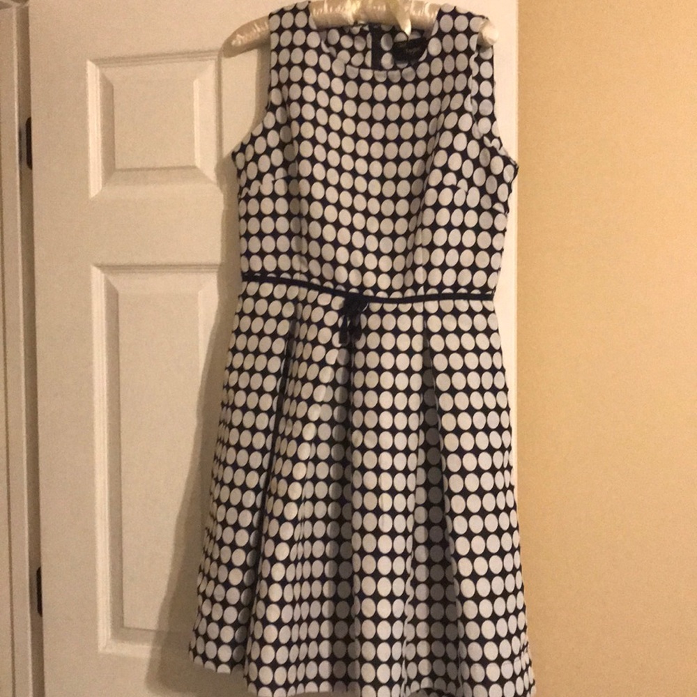 NWOT Women’s Size 10 Just Taylor Polka Dot Dress